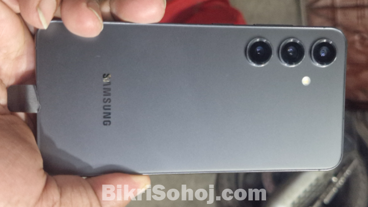 Samsung Galaxy S24 8/256